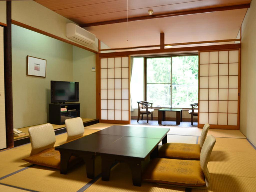 Kikuchi Grand Hotel Room photo